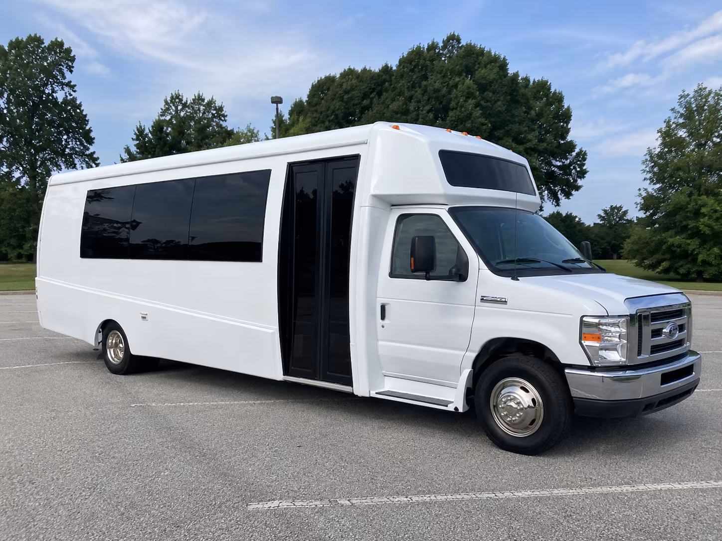 Mountain View Winery Tour & Pub Crawl Transportation