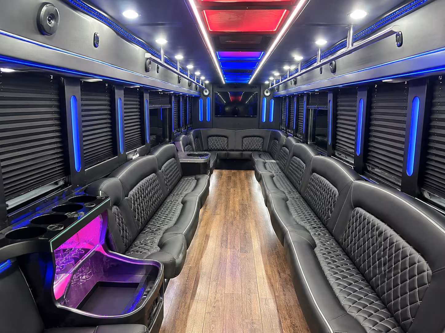 San Jose Birthday, Sweet 16, & Quinceañera Transportation onboard seating