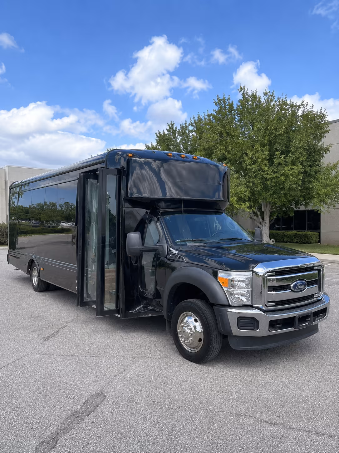 San Jose Prom & Homecoming Transportation party bus exterior