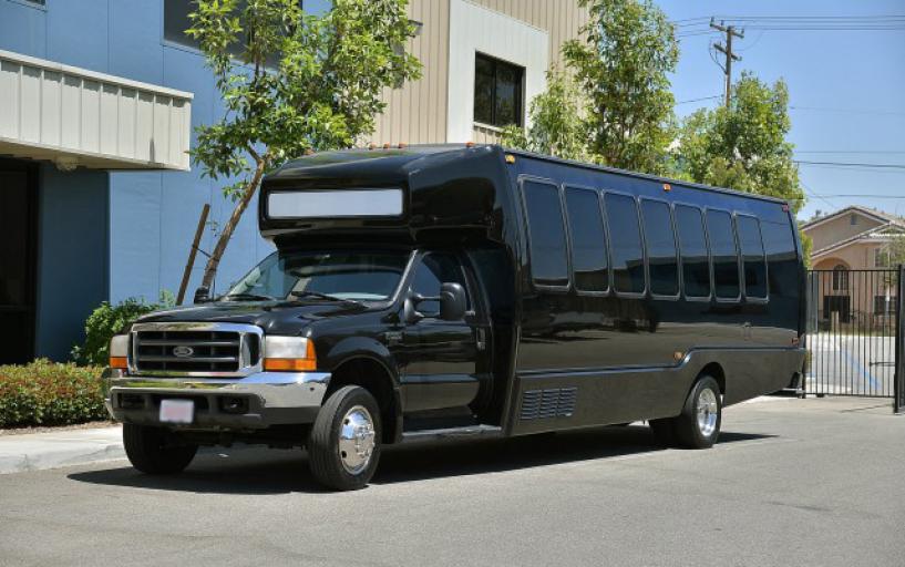 San Jose 25 Passenger Party Bus